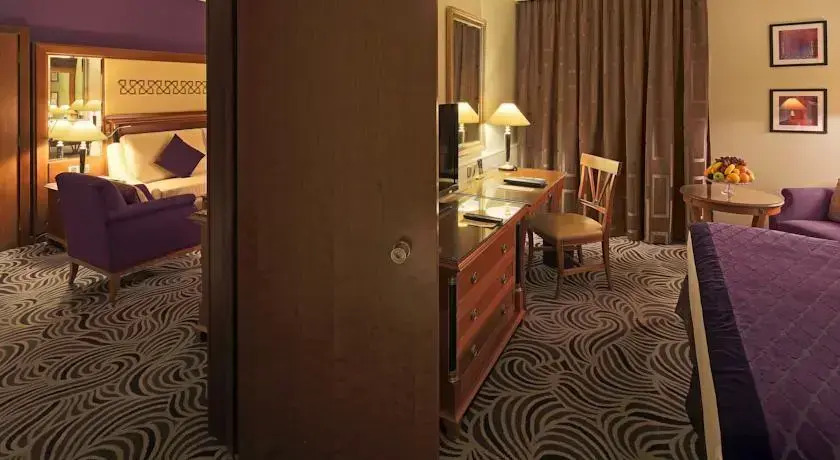 Makarim Tabuk Hotel