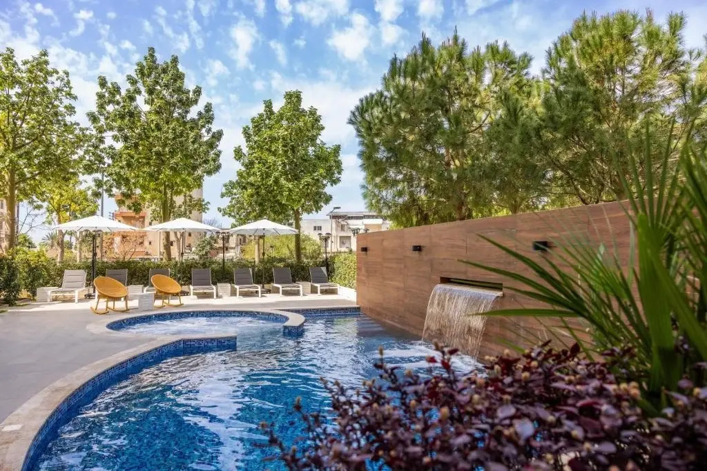 Le Grove Hotel - Superior Boutique