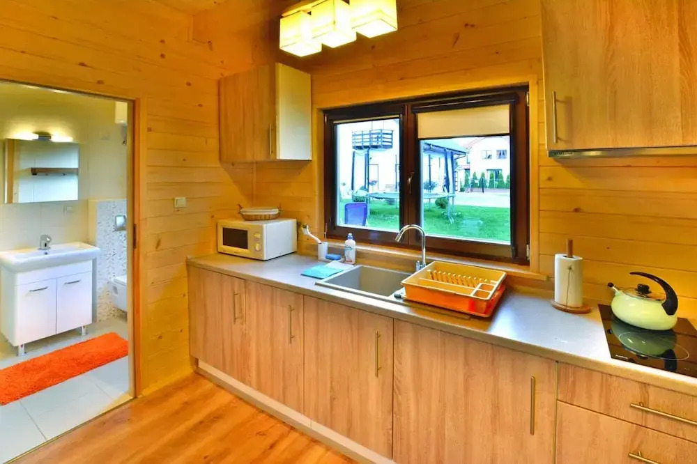 Comfortable wooden holiday homes near the beach
