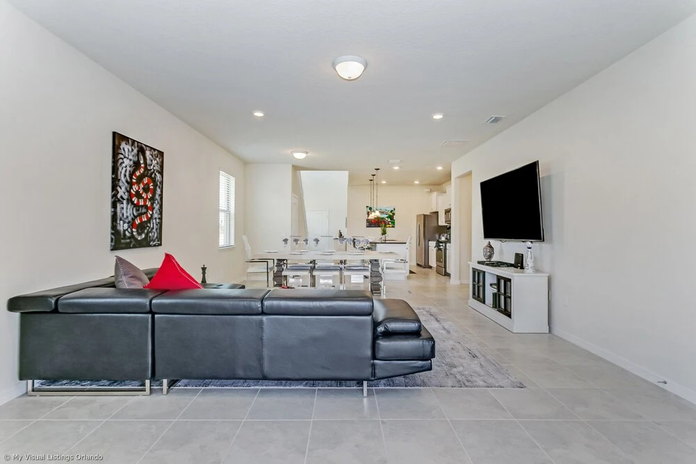 Luxury and Style! BIG Pool Area and Game Room in Solterra 6br/4.5 Bath #7st564