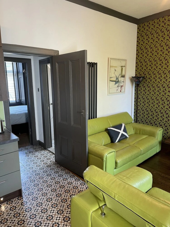 Impeccable 2-bed Apartment in West Kilbride
