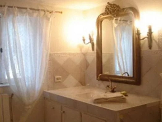 L'Amandari - Provence holidays - Chambres d'hôtes avec jardin, piscine, jacuzzi, climatisation