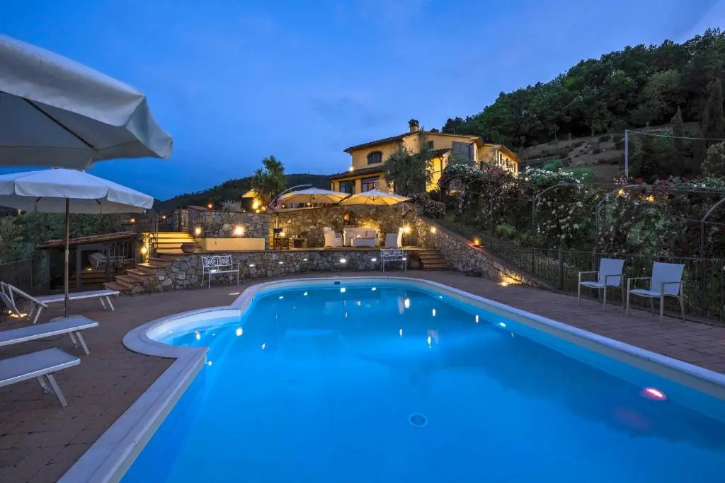 Villa Casalguidi by PosarelliVillas