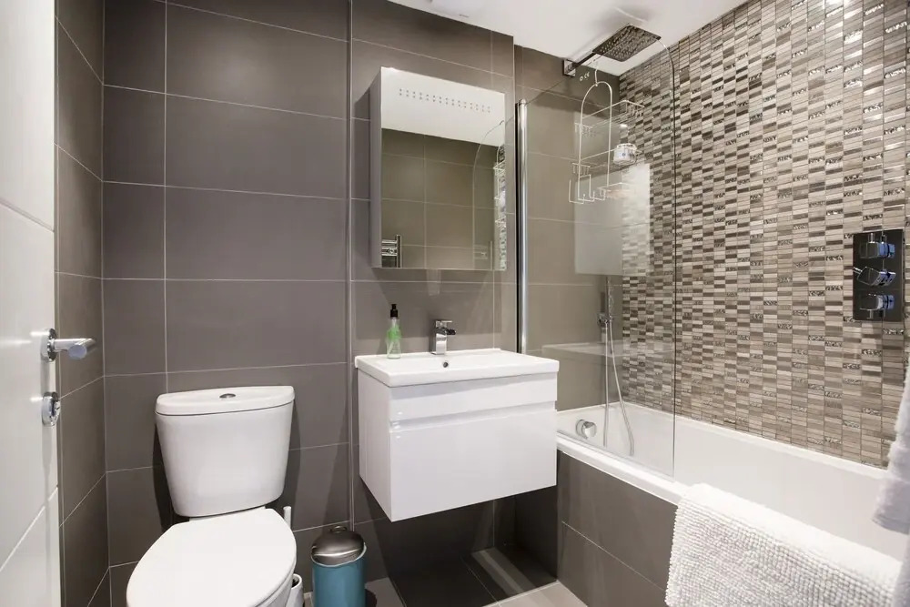 Contemporary and Bright 3 Bedroom House in a Residential Area of Clapham