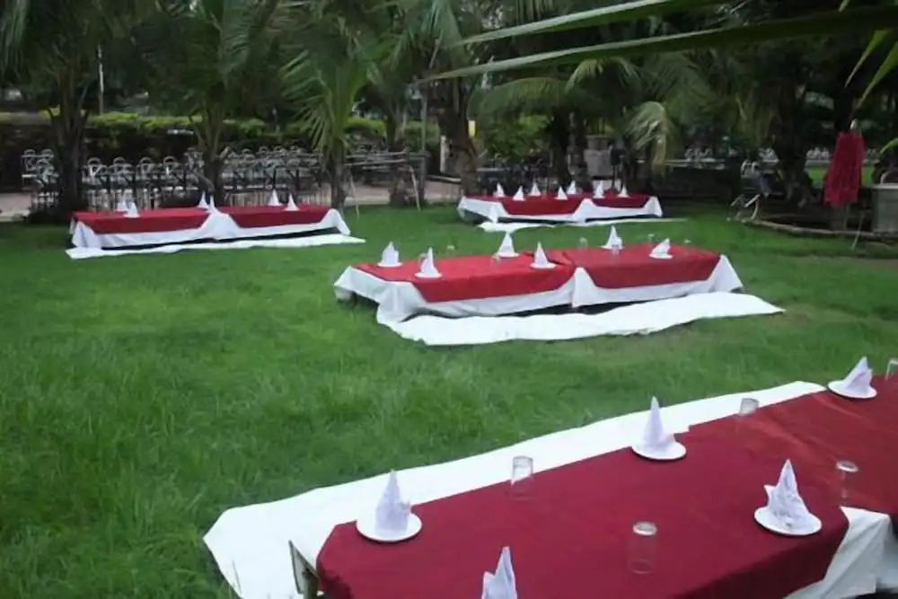 Hotel Krishna Park
