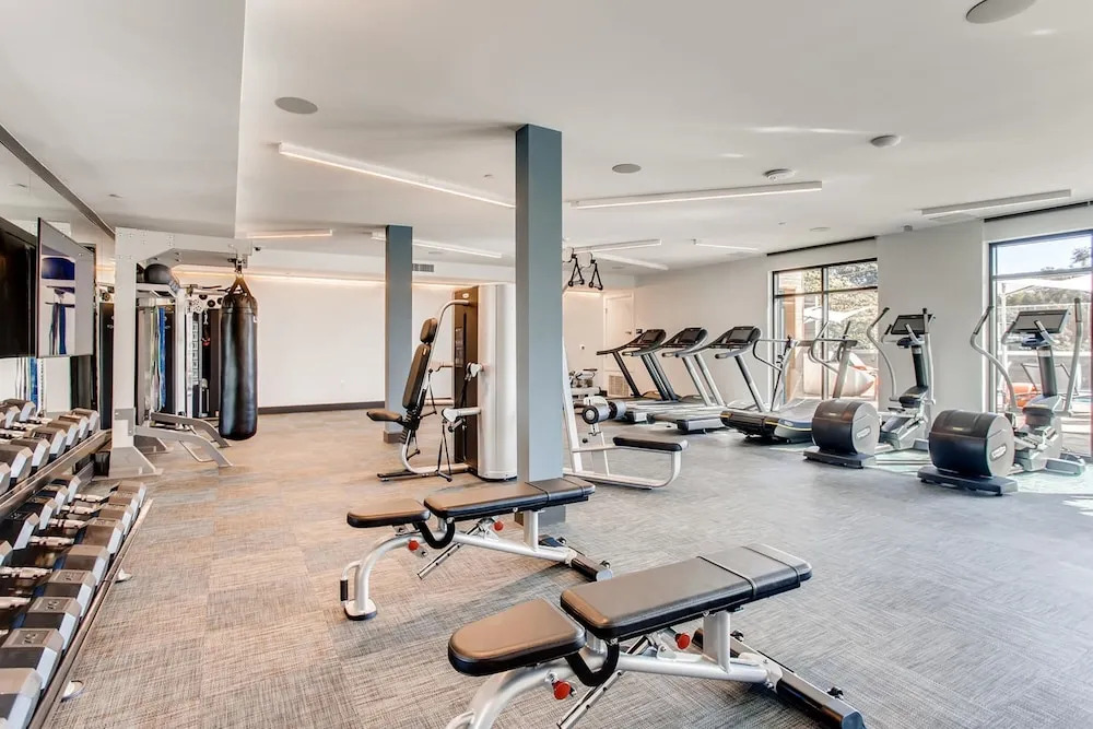 Pacific Beach Luxury Suites by Barsala
