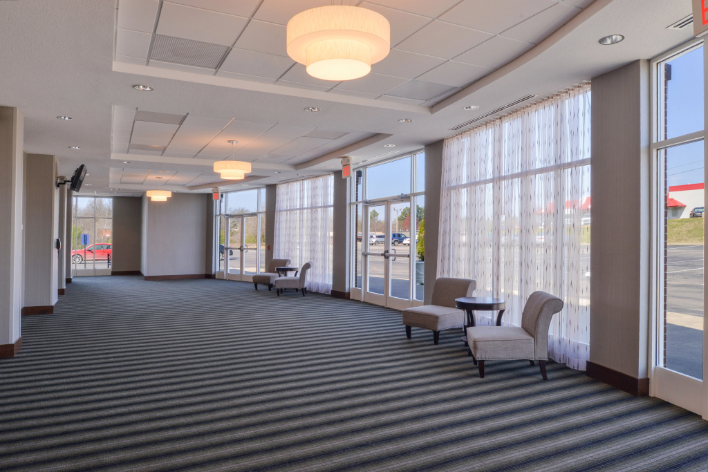 Holiday Inn Poplar Bluff by IHG