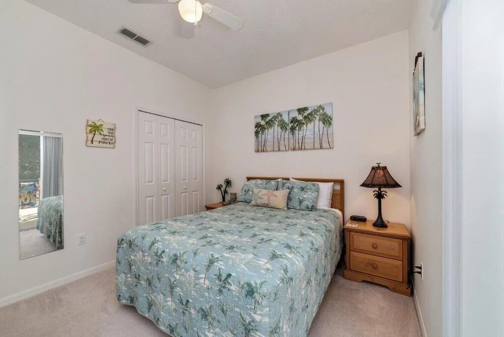 Spacious 5br, 3.5ba Villa South Facing Pool 5 Bedroom Villa by Redawning