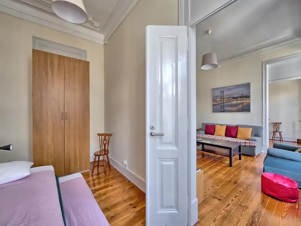 Almirante Reis Apartment