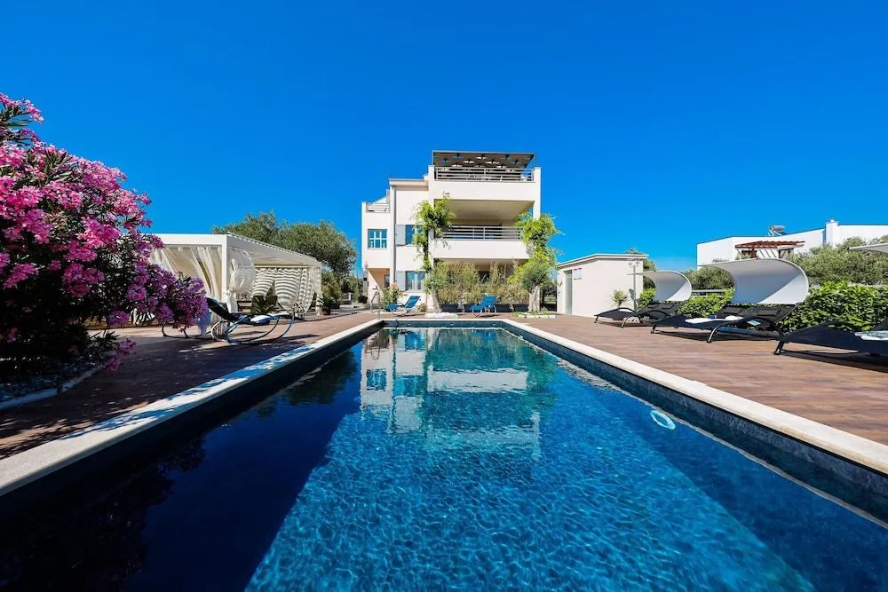 Villa Olive Garden