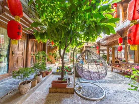 The Old Town of Lijiang Time · Small House · View of the Ancient City Panorama (Beimen Store)