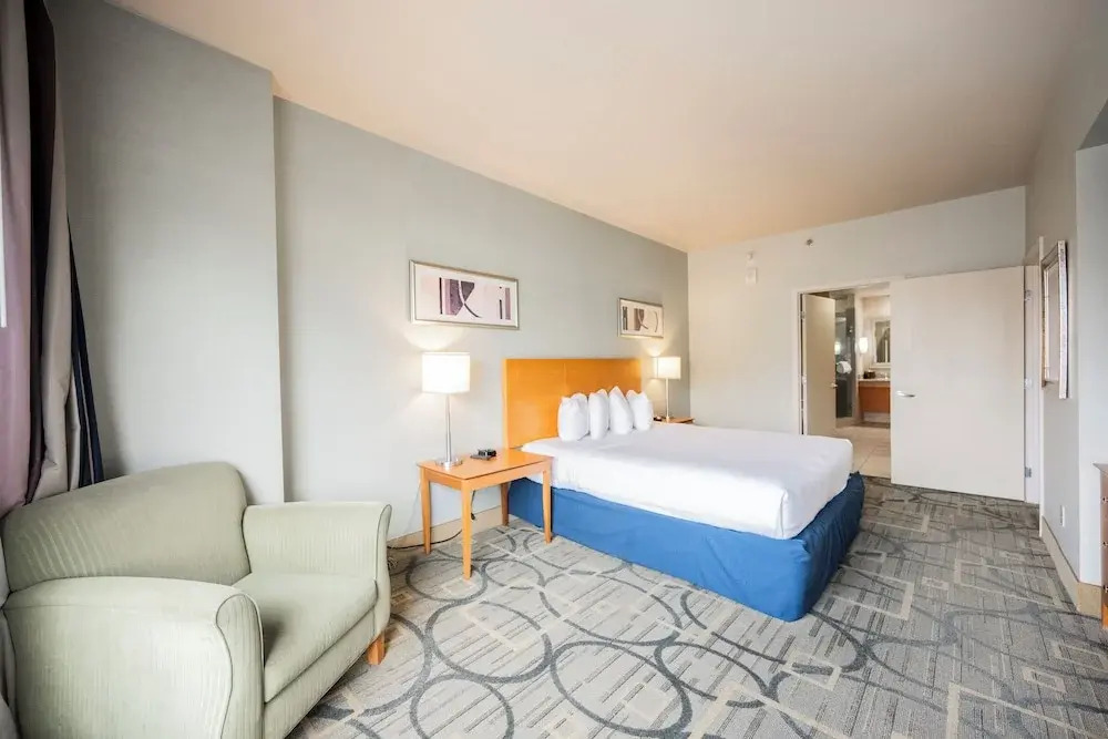 StripViewSuites at Platinum