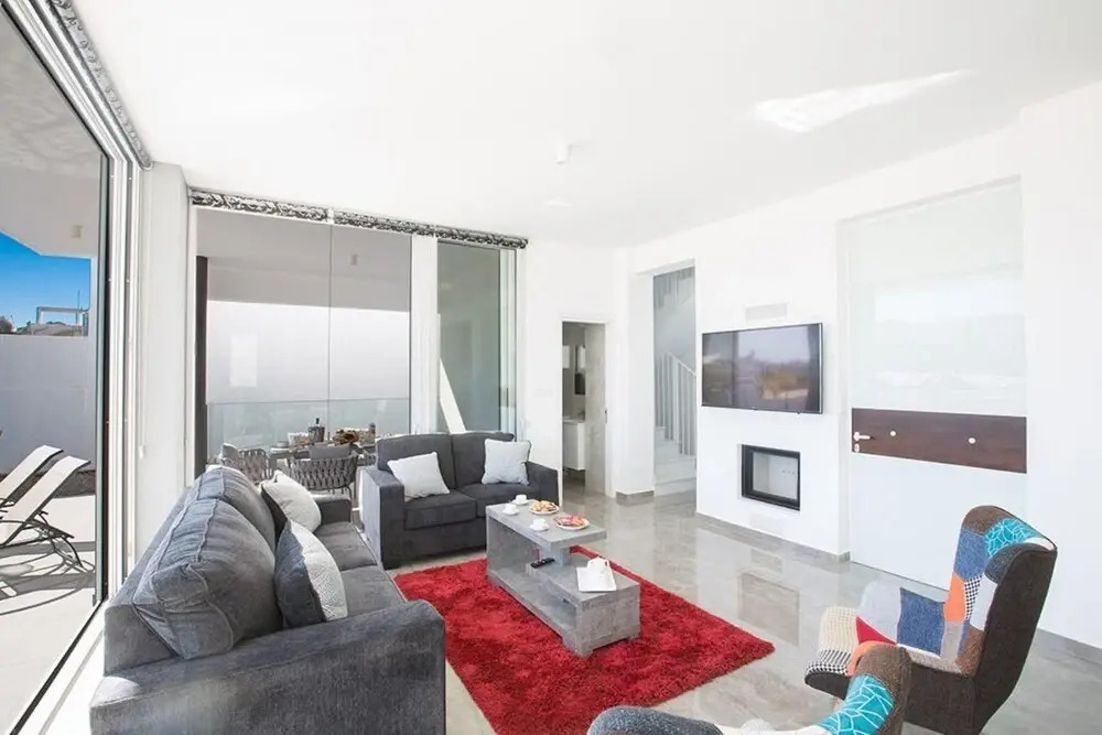 Villa Neve AQ Ol14
