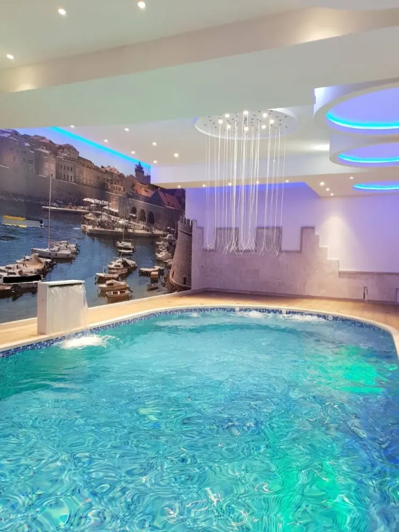 Diamond Rain Boutique Hotel