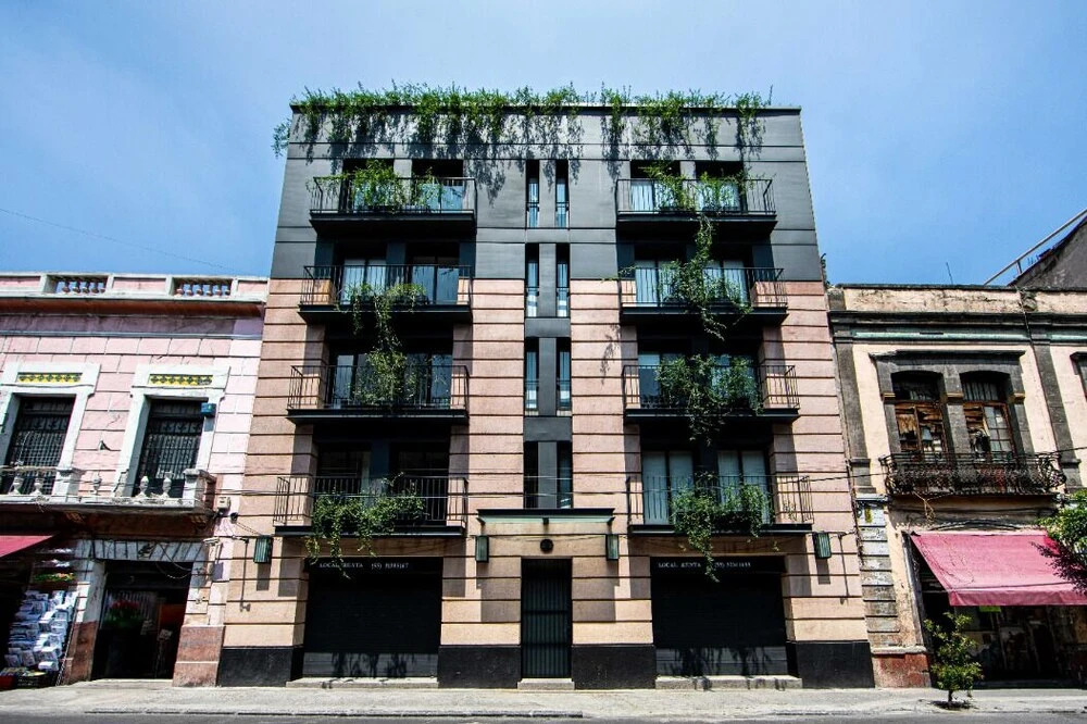 Sophisticated City Center 1 Bdrm Apartment 5 Stars