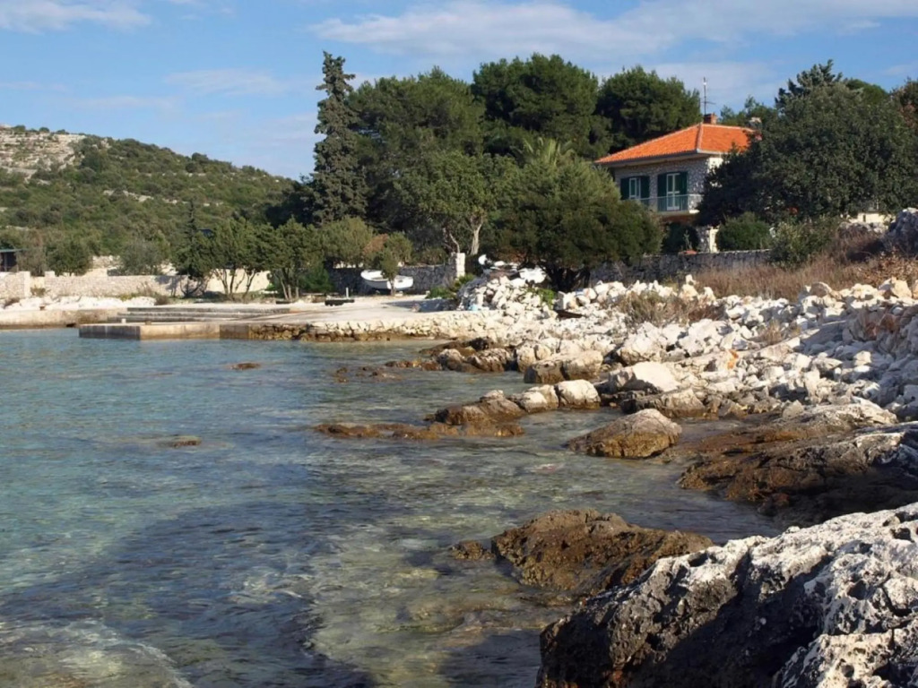 Jak - 10m From the sea - A