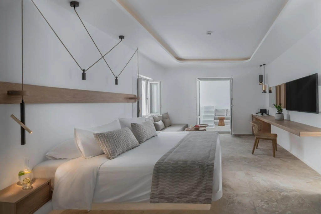 Santorini Kastelli Resort