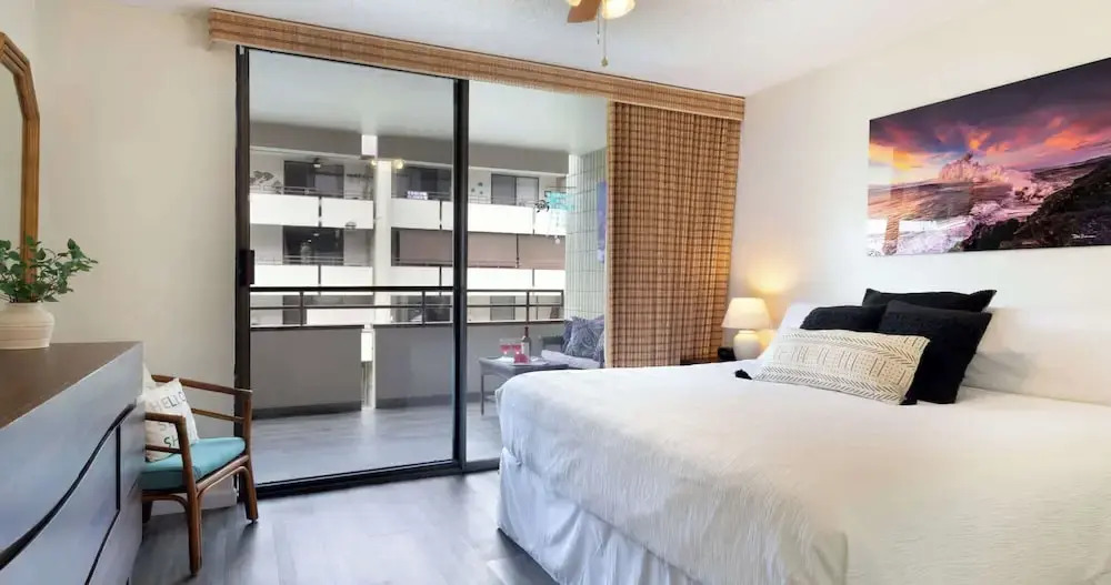Oceanfront Condo 117 in Kailua-kona