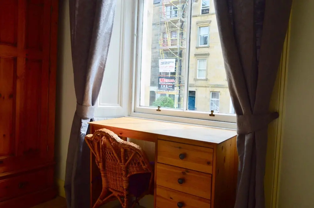 Central 2 Bedroom Flat