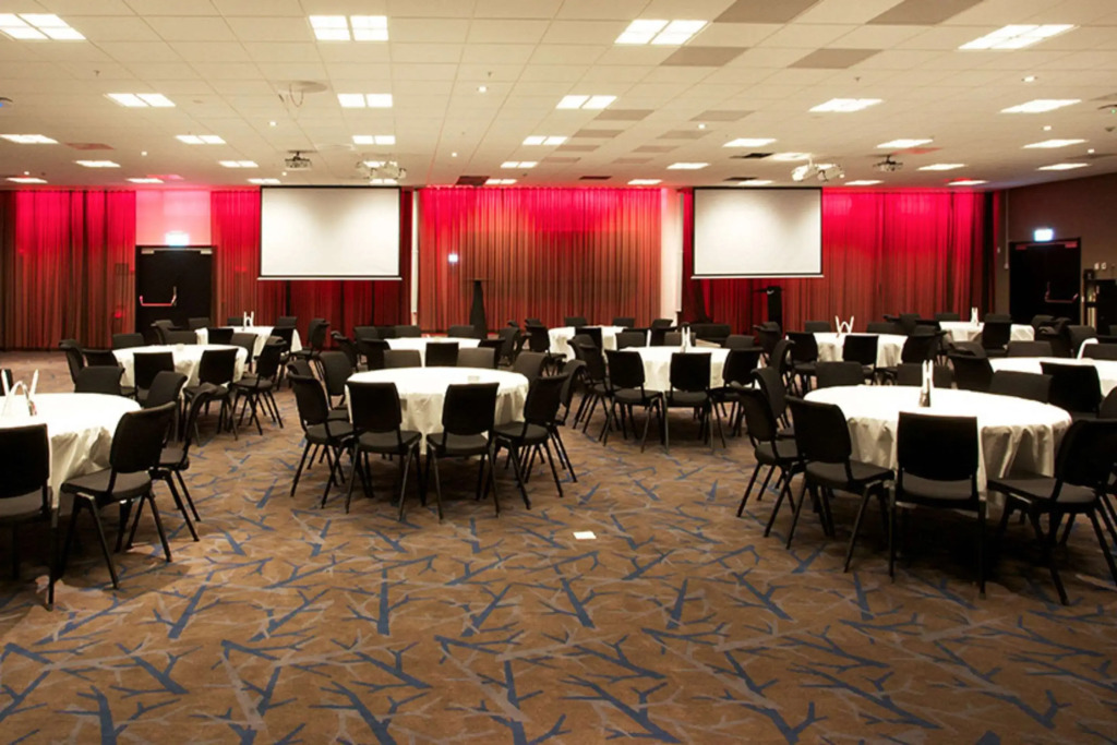 Clarion Hotel Sense