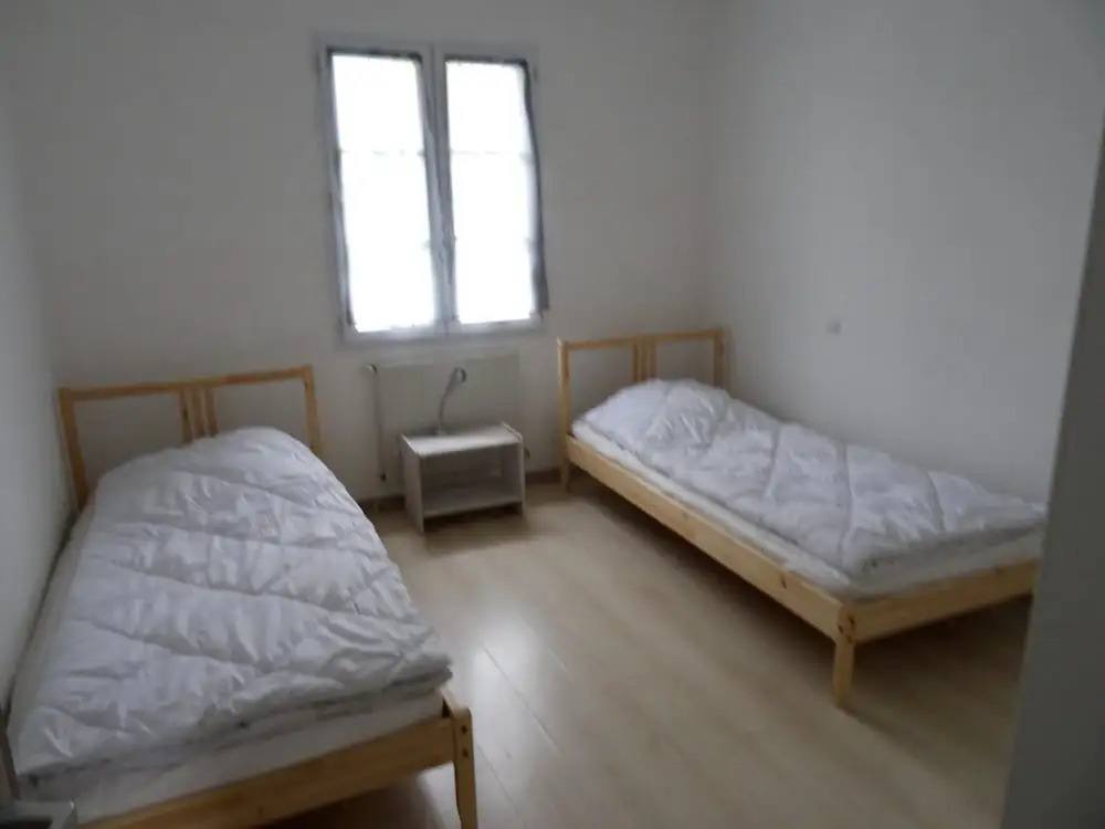 House With 4 Bedrooms in Rochefort, With Enclosed Garden and Wifi