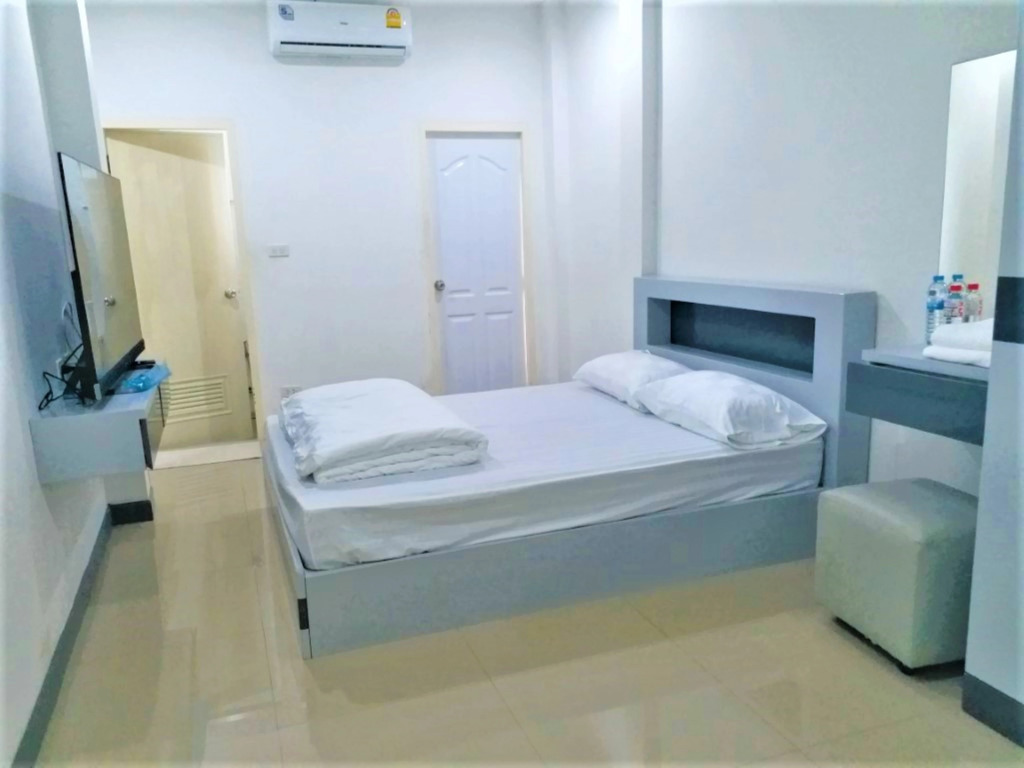 OYO 1159 K and K Apartment