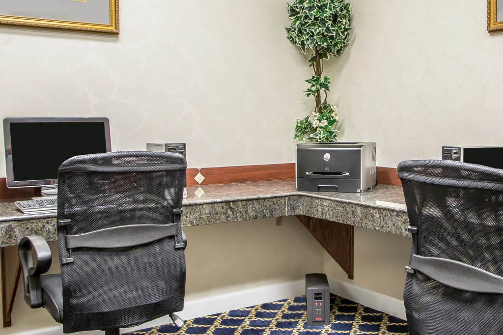 Comfort Suites - Jefferson City
