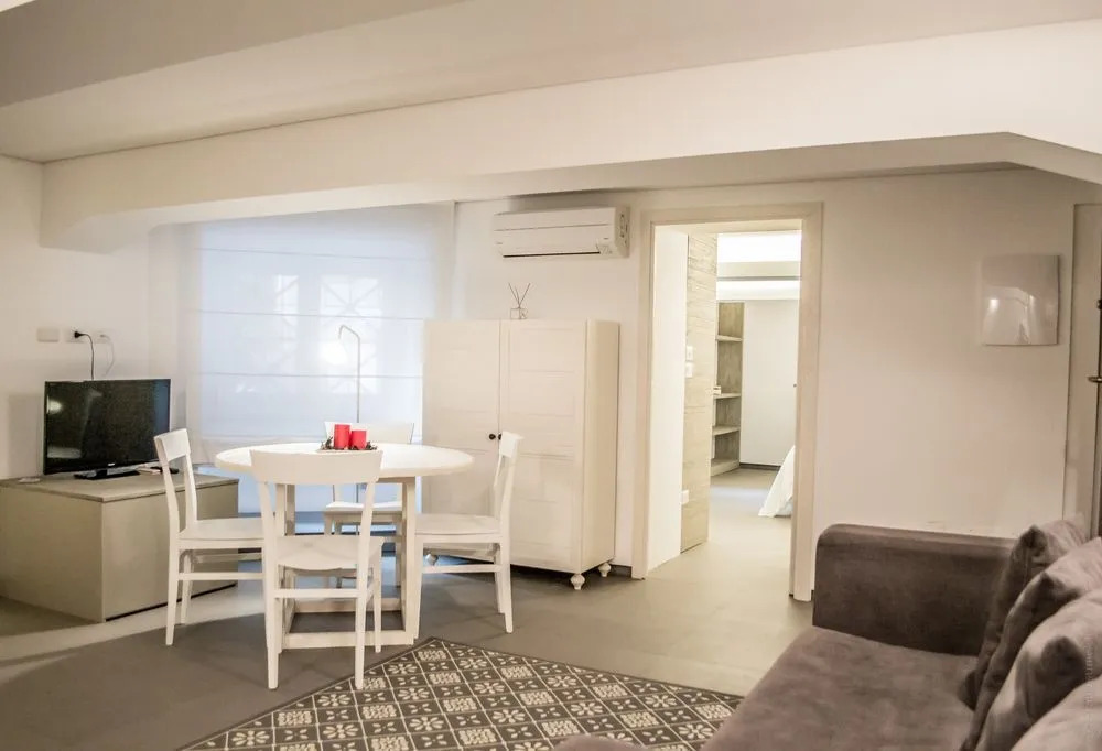 Ferrini Home - Nicito 18