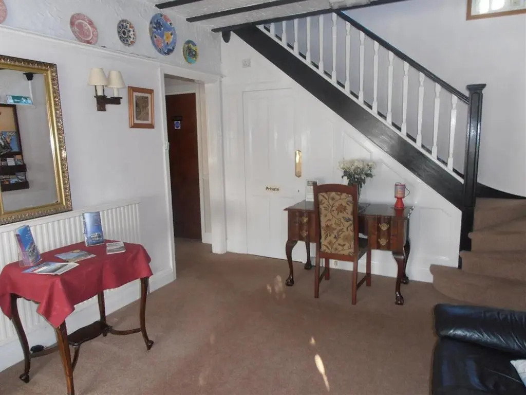 Burleigh House