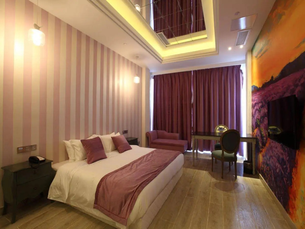 Nanjing Vogue Universal Boutique Motel