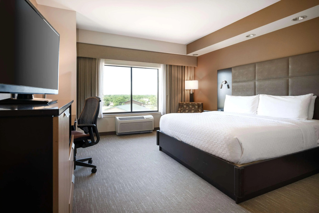 Best Western Premier Bryan College Station