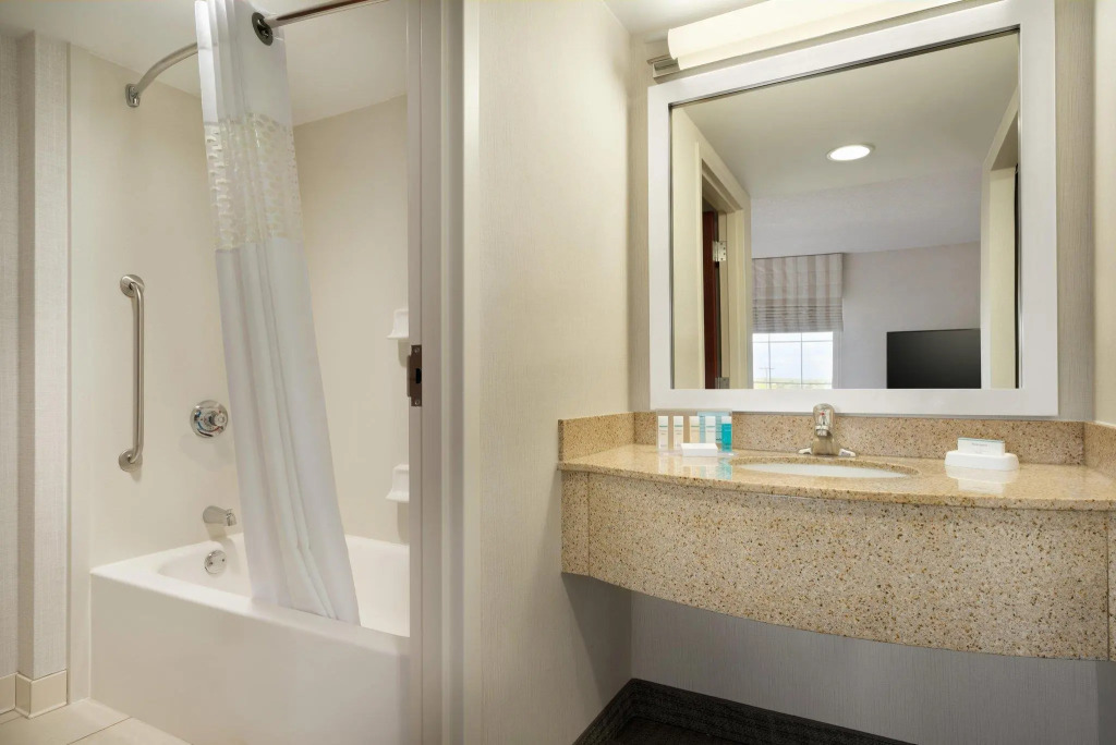 Hampton Inn & Suites Middletown