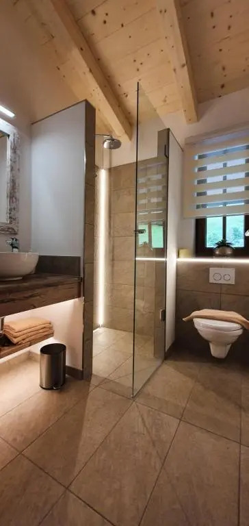 Hochalmbahnen Chalets 17W2, Schneerose, nahe Gondel