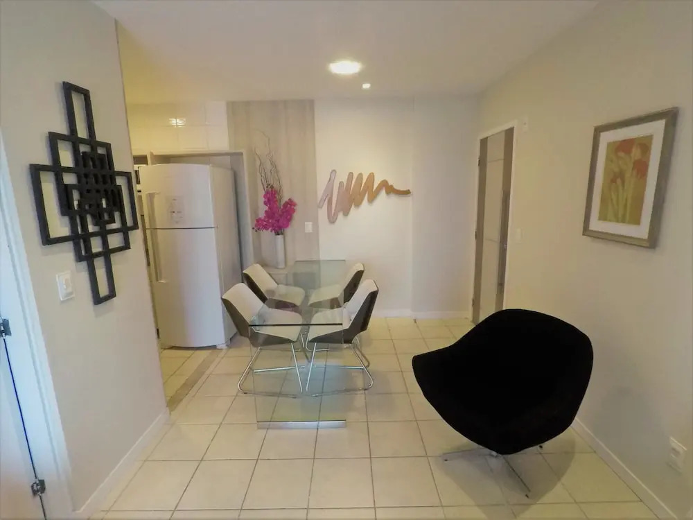 Loft 5 estrelas com linda vista mar