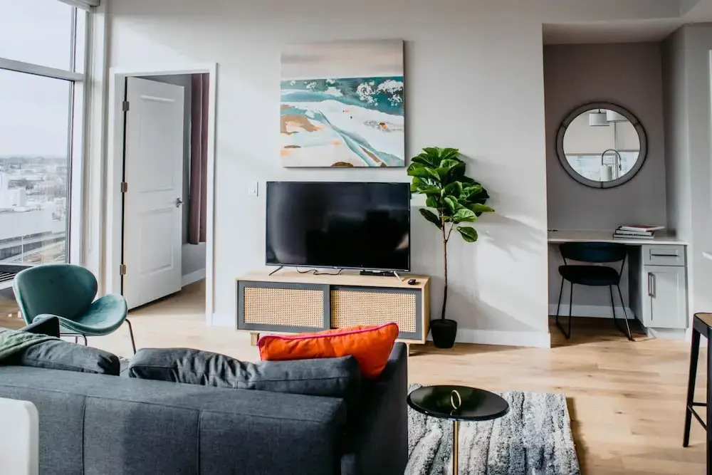 Nashville Trendy 2BD 2BA Apartment