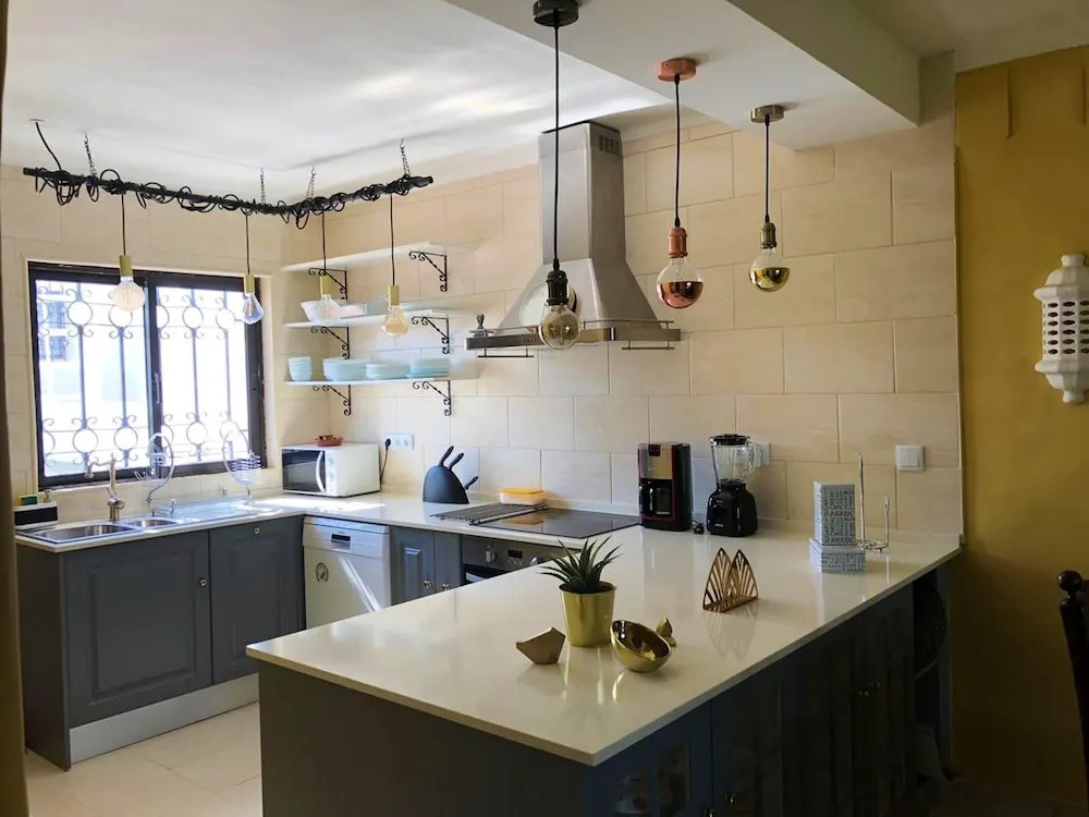 House With 2 Bedrooms in Carvoeiro, With Wonderful sea View, Shared Pool, Furnished Garden