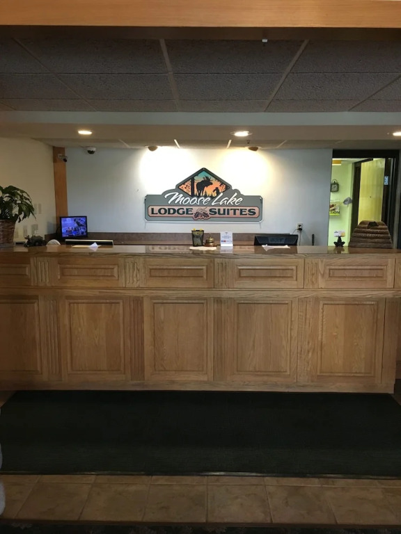 Moose Lake Lodge