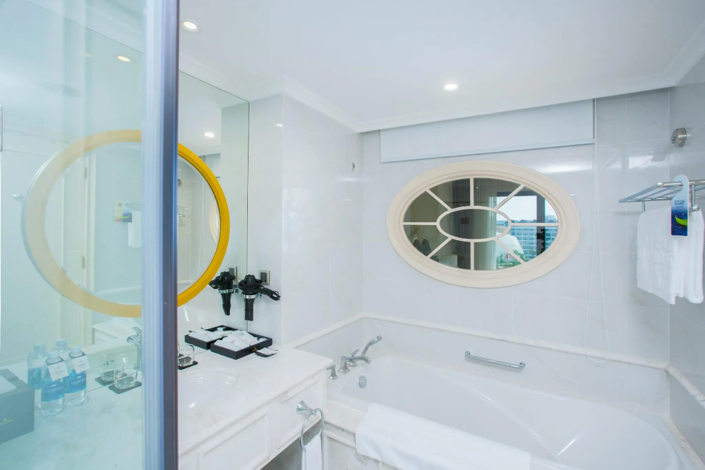 Wyndham Grand Phu Quoc