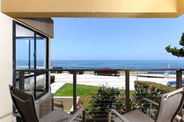 Oceanfront Delight