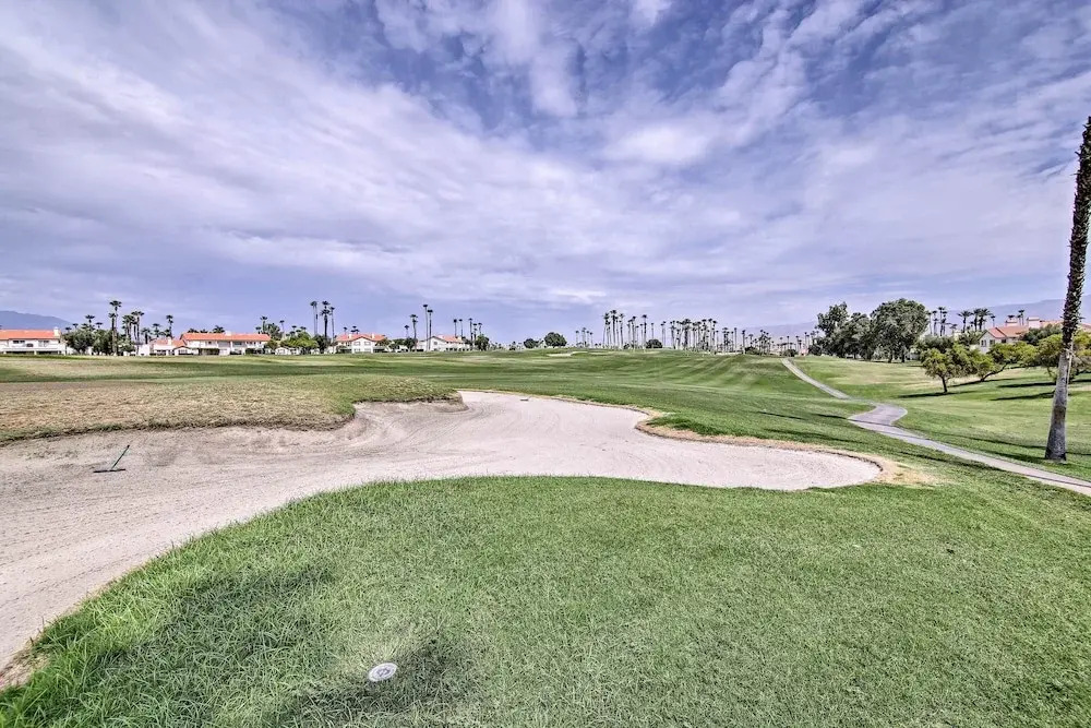 Palm Desert Country Club Home w/ Pool Access!