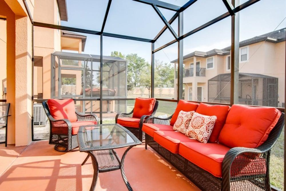Regal Oaks 2717