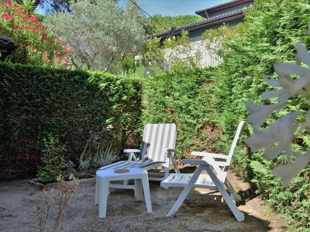 Appartement Le Lavandou, 2 pièces, 5 personnes - FR-1-251-364