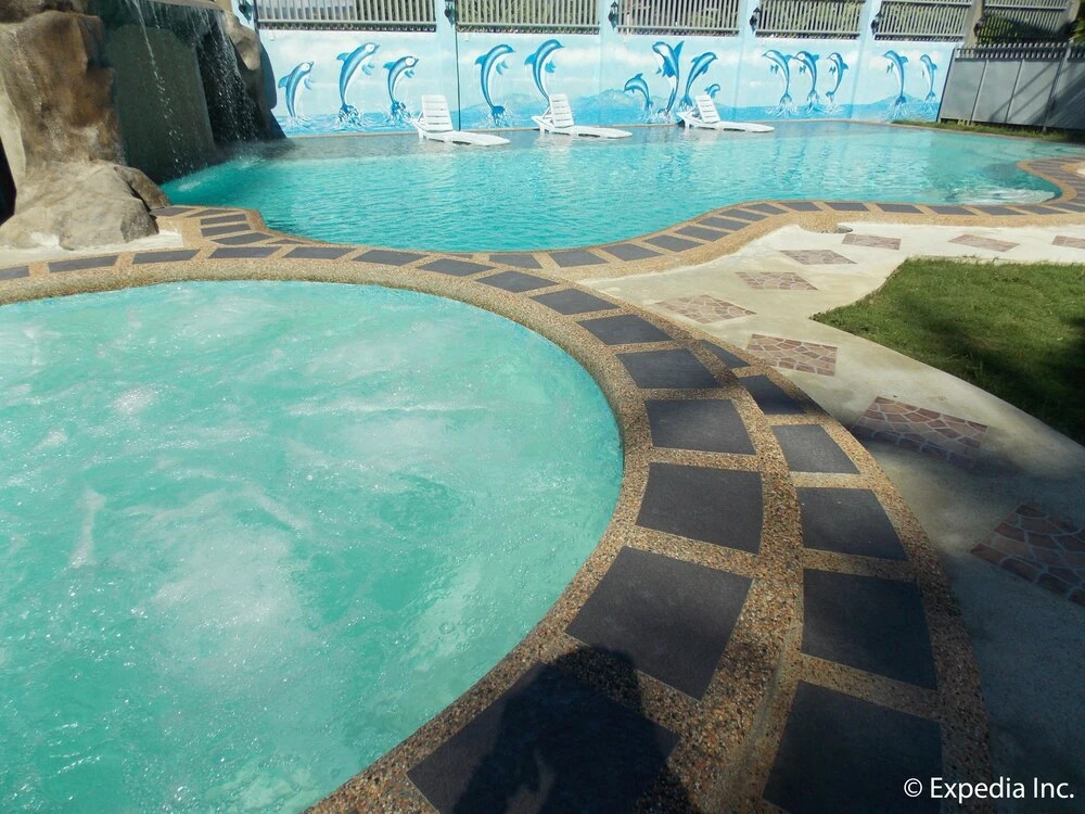 Sea Breeze Hotel