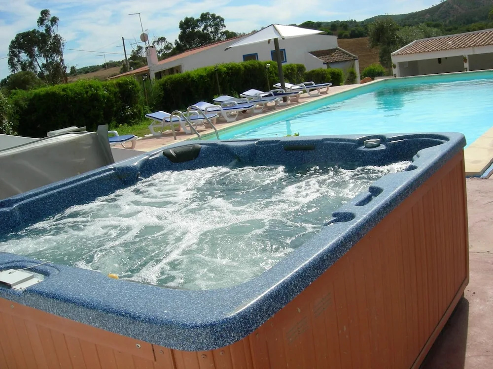 House With 2 Bedrooms in Grândola, With Pool Access, Furnished Garden and Wifi