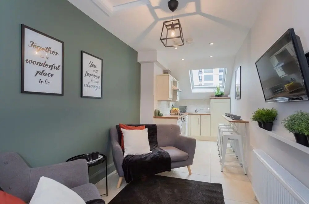 Central Belfast Apartments: 7 Camden Street