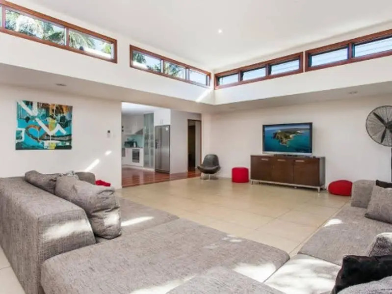 LeeShell Beach Retreat