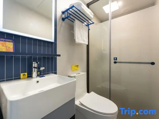 7Days Inn Hotel