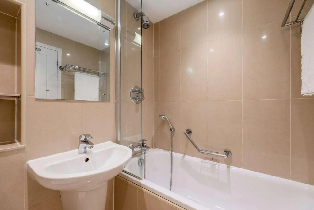 Quality Hotel Hampstead