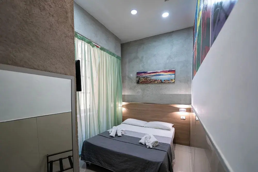 GREROS TOLEDO H. by Clapa Group dislocated hospitality