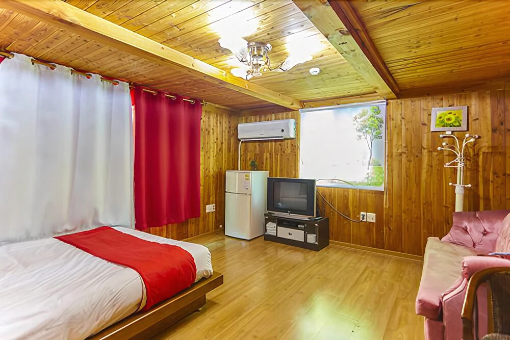 Gapyeong Longicorn Plus Pension